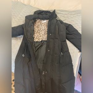 Womens Puffer Parker !!